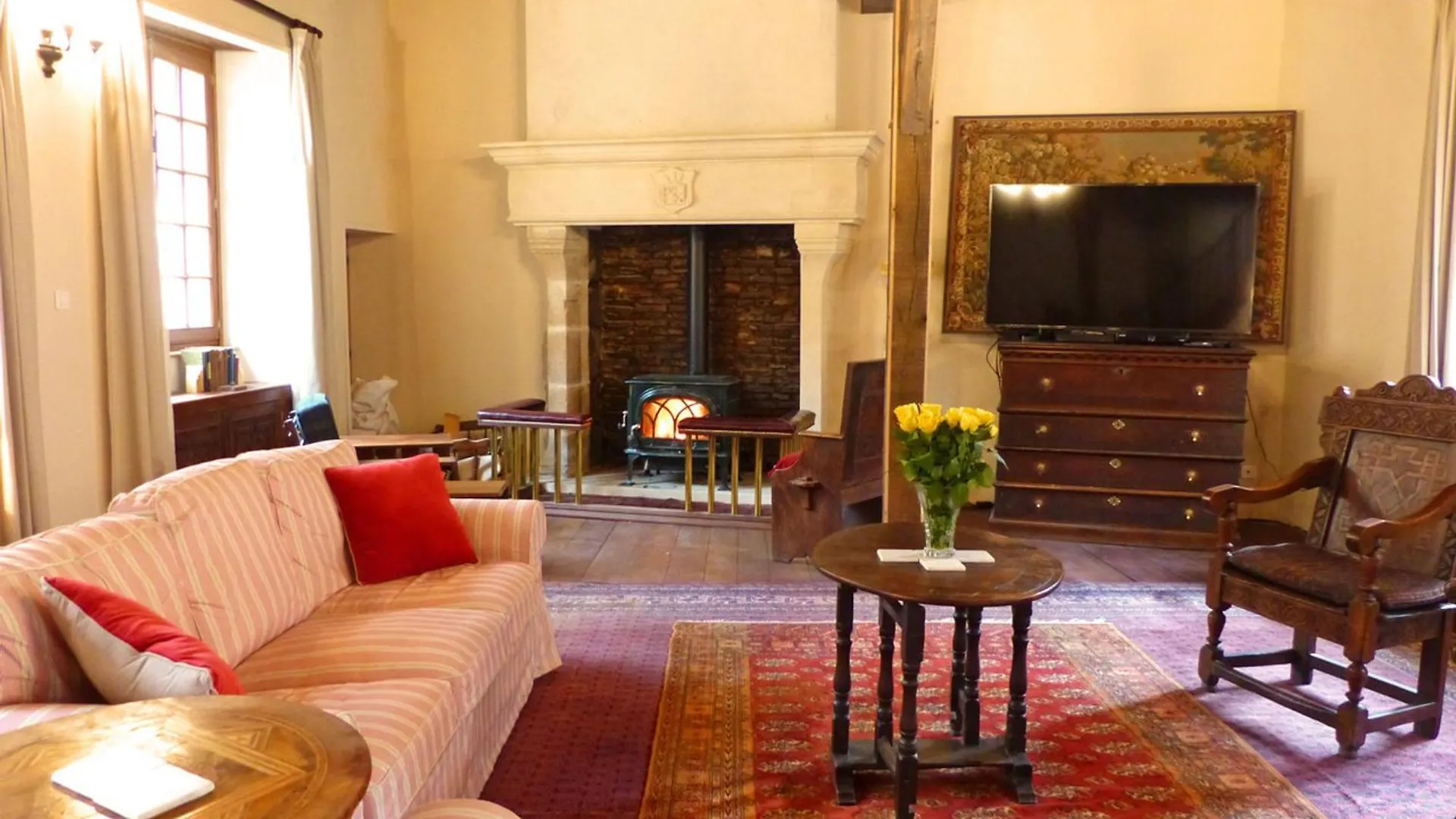 Prázdninový dům Elegant Cottage Medieval Restaure Avec Piscine, Cheminee, Proche Du Golf Et Attractions Culturelles - Fr-1-489-335 Hérisson