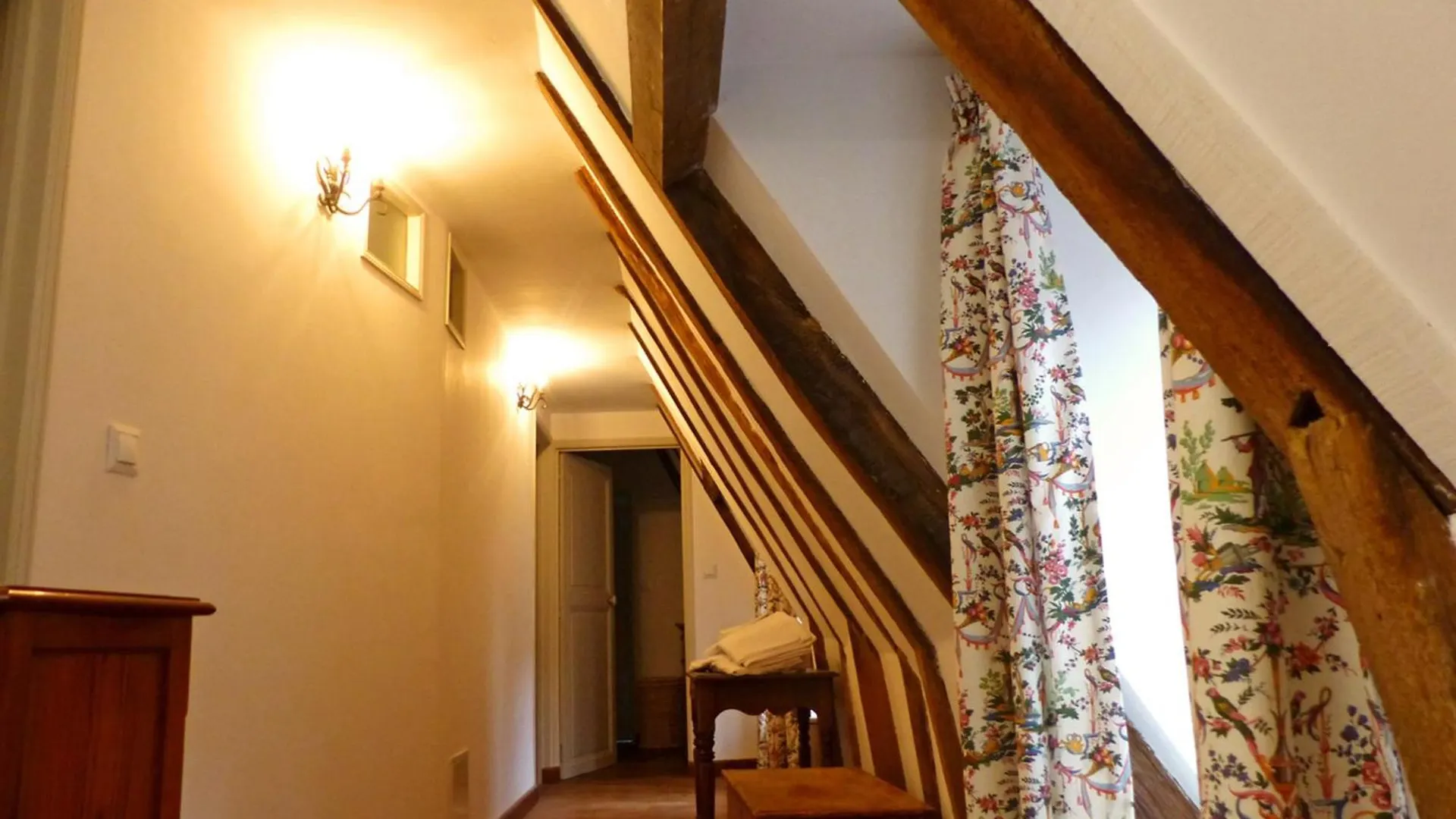 Elegant Cottage Medieval Restaure Avec Piscine, Cheminee, Proche Du Golf Et Attractions Culturelles - Fr-1-489-335 Herisson France